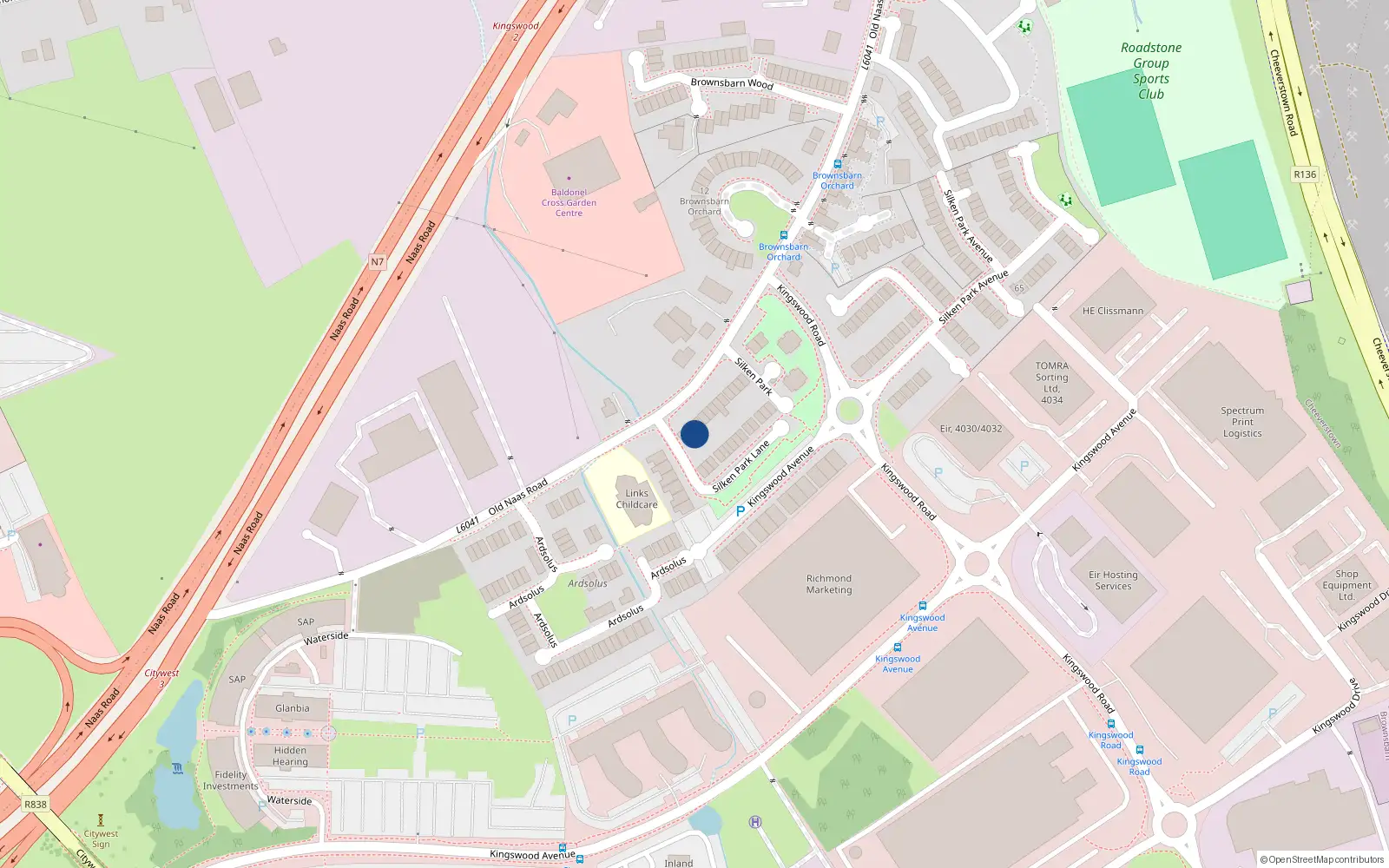 Overhead map showing the location of 12 Silken Park Lane, Kingswood