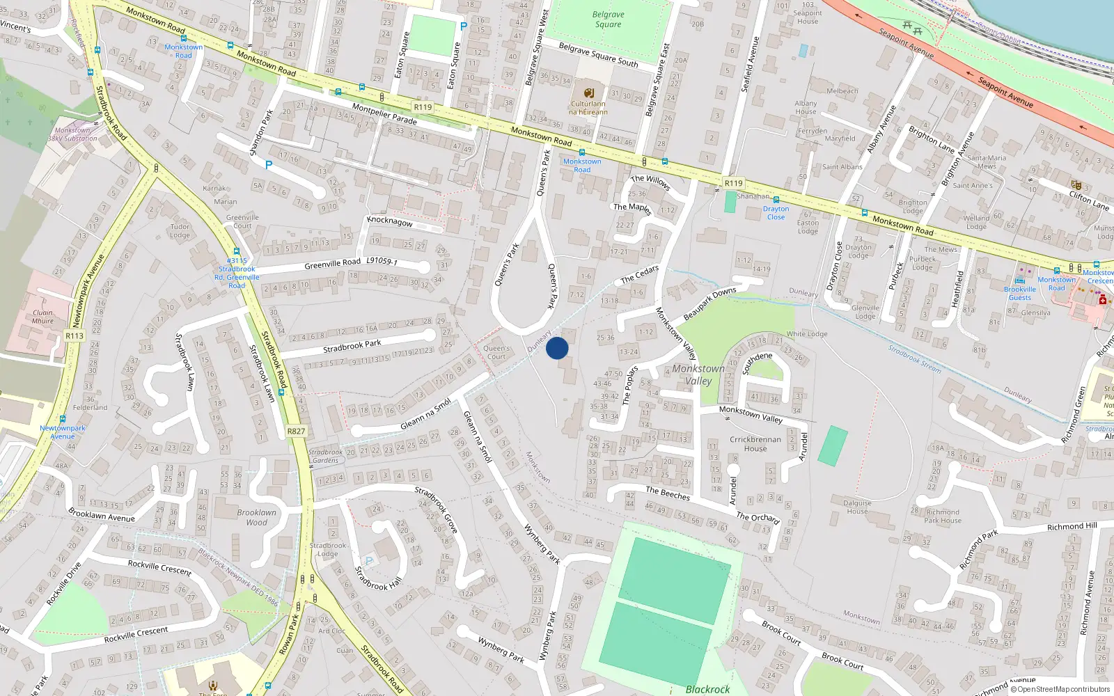 Overhead map showing the location of 13 Riverdale Court, Queens Park, Monkstown