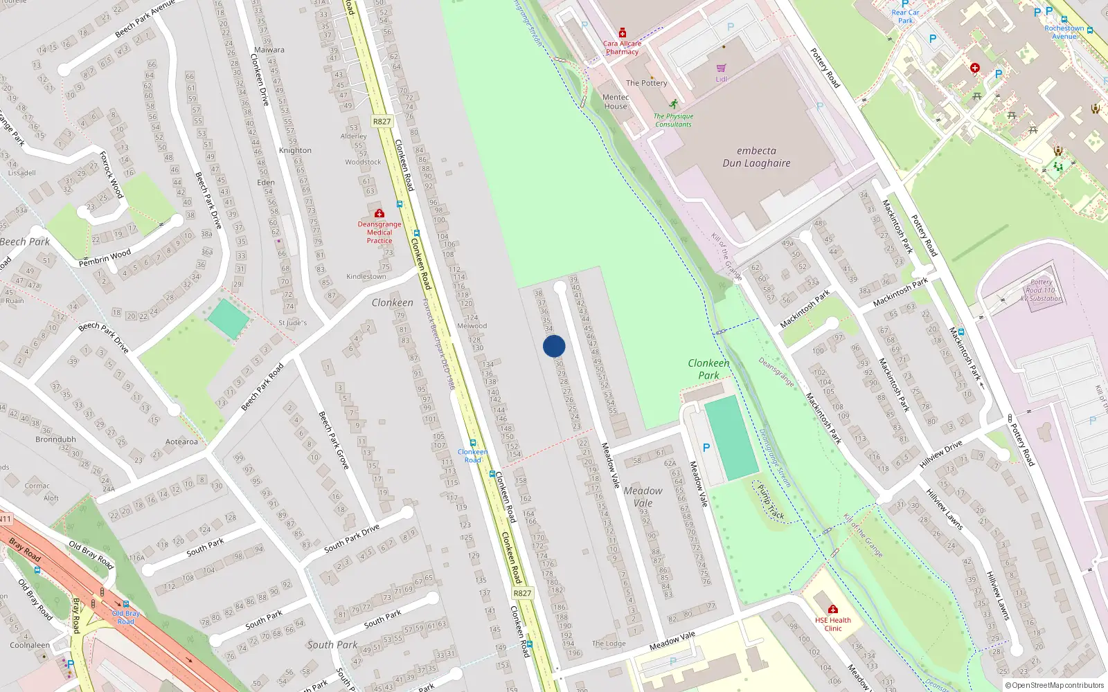 Overhead map showing the location of 32 Meadow Vale, Clonkeen Road, Blackrock