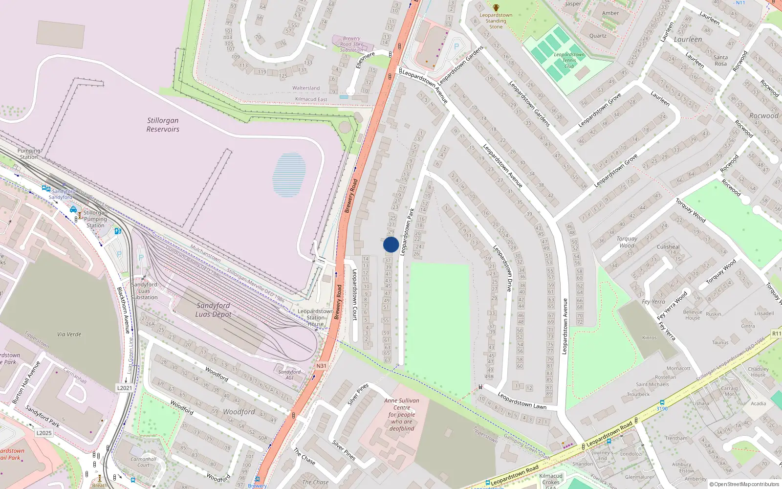 Overhead map showing the location of 33 Leopardstown Park, Dublin