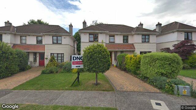 Street view of 11 Stradbrook Hall, Blackrock