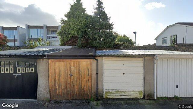Street view of 27 Woodview Court, Glenalbyn Road, Stillorgan
