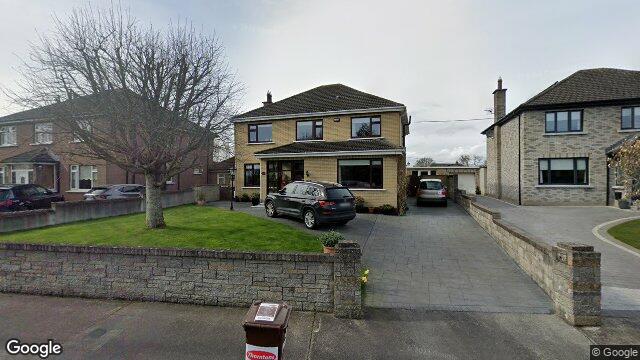Street view of 14 Vesey Park, Lucan
