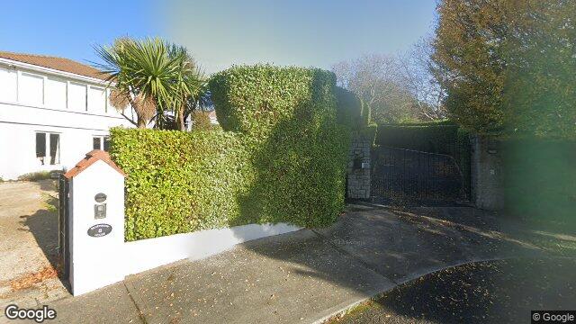 Street view of 9 Killiney Heath, Killiney