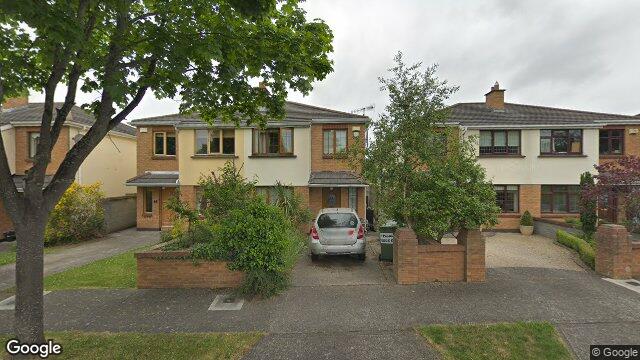 Street view of 11 Sefton Green, Rochestown Avenue, Dun Laoire