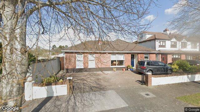 Street view of 22 Woodville Grove, Lucan