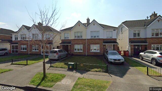 Street view of 8 Finnsvale, Finnstown Cloisters, Lucan