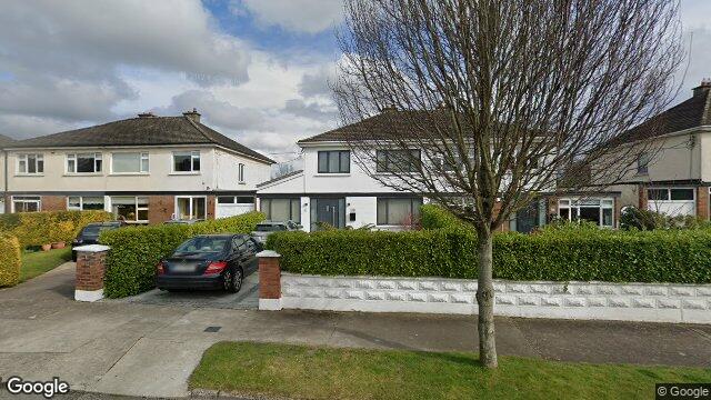 Street view of 10 Kew Park, Lucan