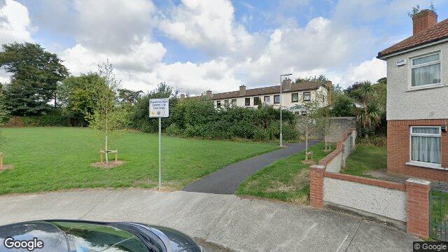 Street view of 6 Beaufield Manor, Stillorgan, Dublin