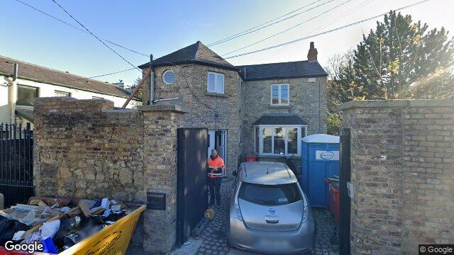 Street view of 99 Lansdowne Park, Dublin 4