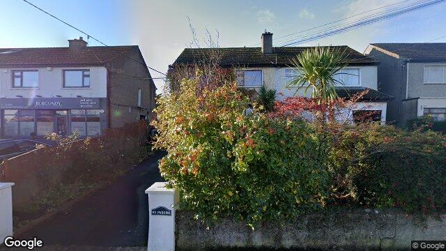 Street view of Unit 11 Newtownpark Court, 11 Newtown Park, Blackrock