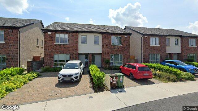 Street view of 16 Hallwell Lane, Lucan