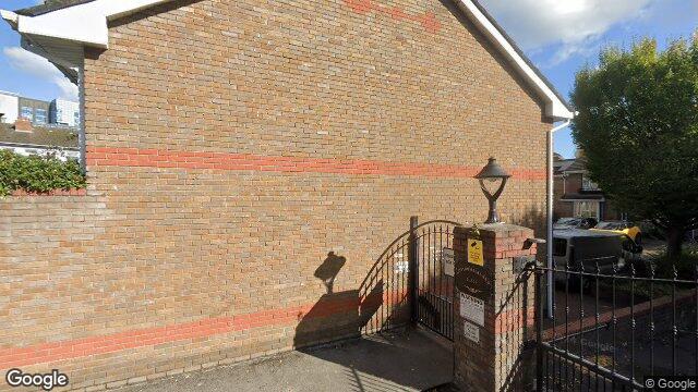 Street view of 4 Northumberland Place, Dublin 4