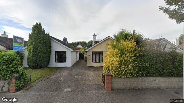 Street view of 11 Hillcrest Green, Lucan, Dublin