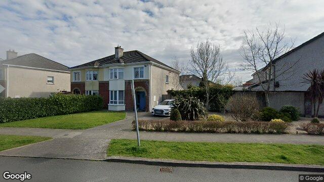Street view of 11 The Avenue, Grange Manor
