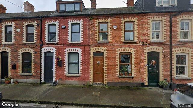 Street view of 33 South Dock Street, Dublin 4