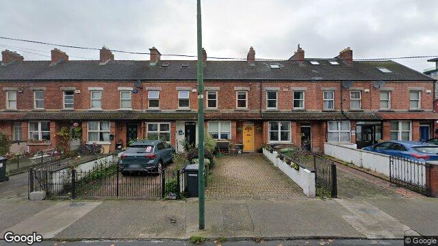 Street view of 98 South Lotts Road, Dublin 4