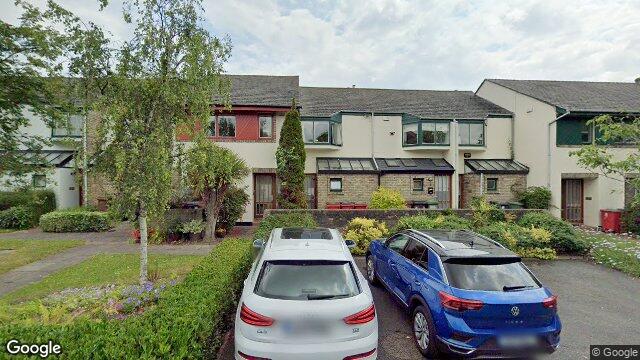 Street View near 3 Knights Bridge, Castle Avenue, Clontarf