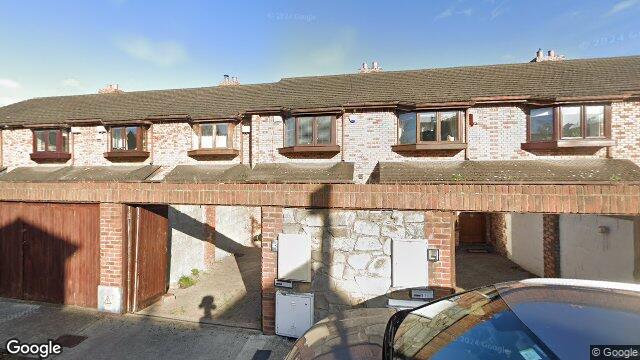 Street view of 83 Lansdowne Park, Dublin 4