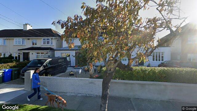 Street view of 17 Seafield Road, Blackrock