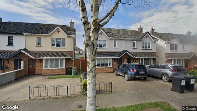 Street view of 14 Rockfield, Lucan