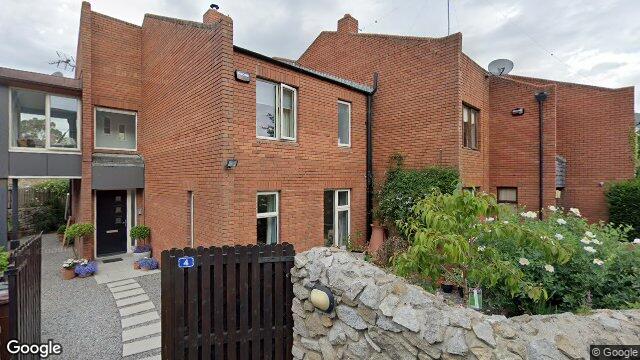 Street view of 3 Knapton Court, York Road, Dun Laoghaire