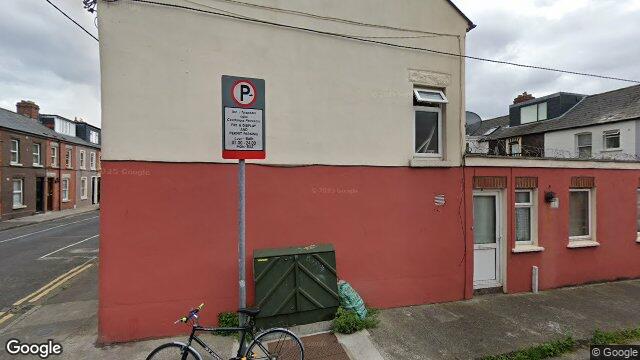 Street view of 1 Penrose Street, Dublin 4
