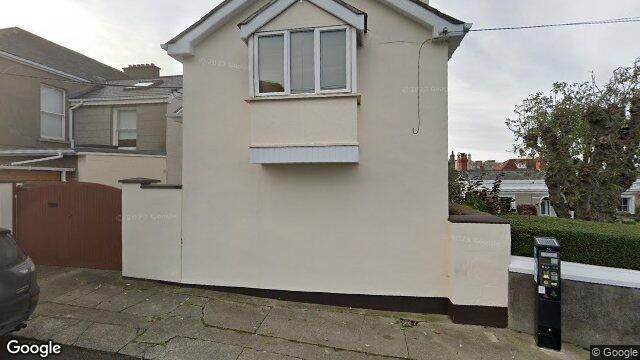 Street view of Burdett Avenue, Sandycove