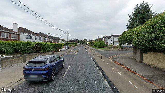 Street view of Upper Carysfort Avenue, Blackrock
