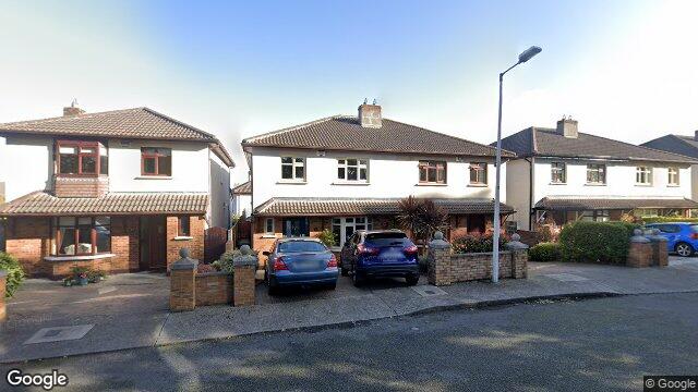 Street view of 29 Carysfort Woods, Blackrock
