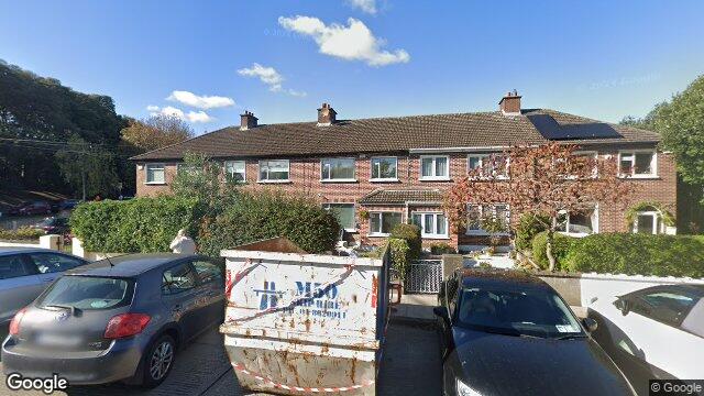 Street view of 18 Main Street, Dublin 5