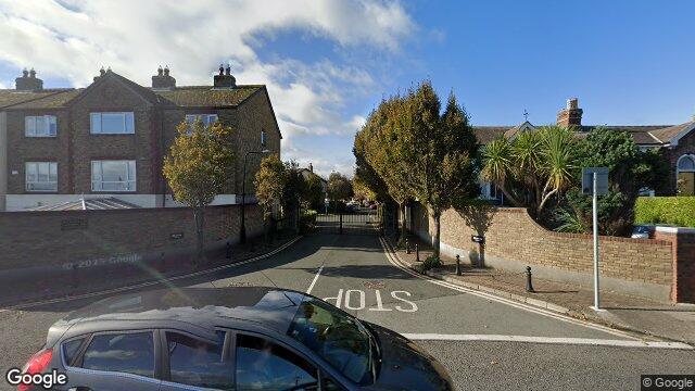 Street view of 11 Merrion Strand, Sandymount