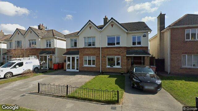Street view of 10 Finnslawn, Lucan