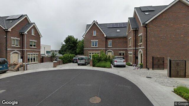 Street view of 8 Kensington Manor, Dun Laoghaire