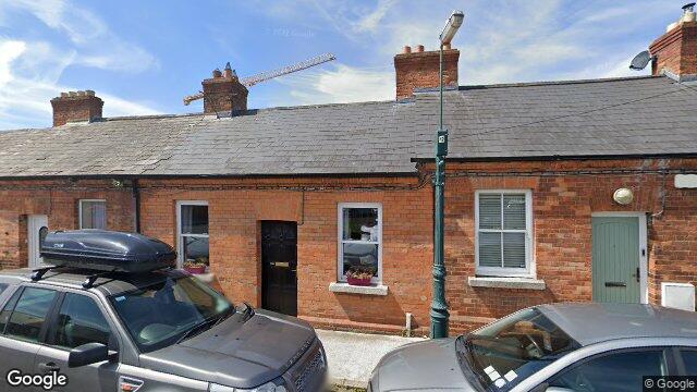 Street view of 4 Pembroke Cottages, Dublin