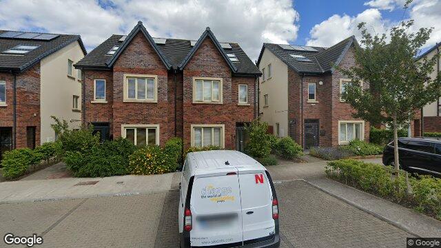 Street view of 8 Cúil Duin Green, Cúil Dúin