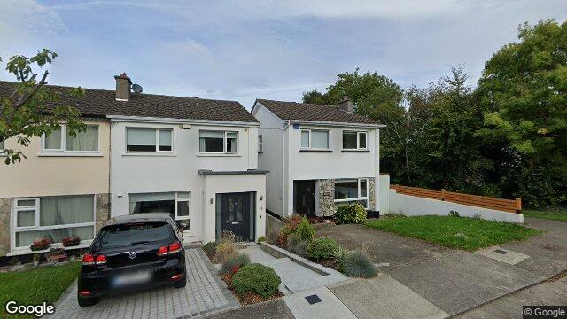Street view of 76A Marsham Court, Upper Kilmacud Road, Stillorgan