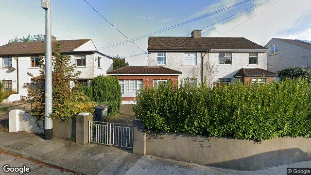 Street view of 4 Woodlawn Park, Dun Laoghaire