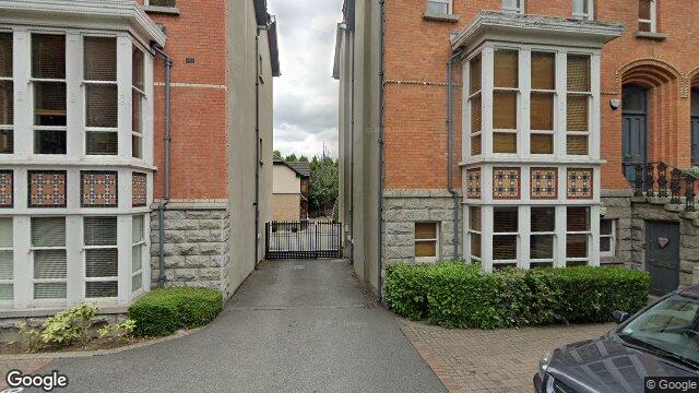 Street view of 34 Northumberland Court, Haddington Road, Ballsbridge Dublin 4