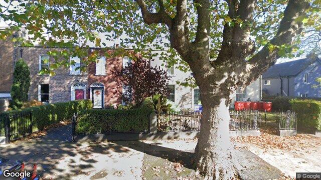Street view of Unit 4, 28 Sandymount Road, Sandymount