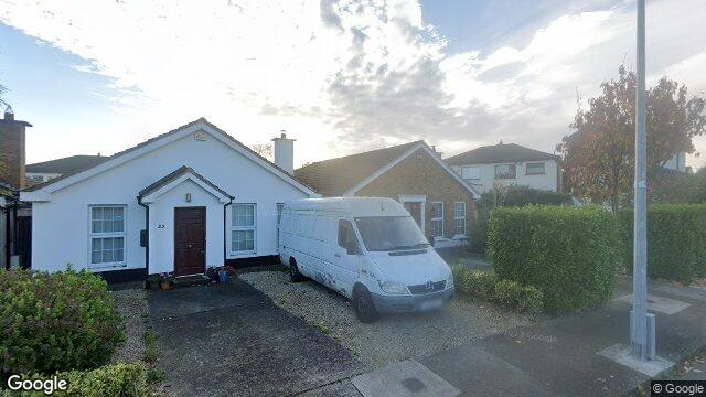 Street view of 11 Bayview Bungalows, 24 Killiney Hill Road, Killiney