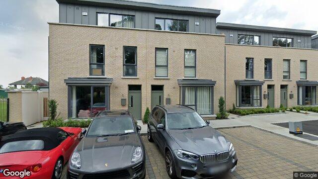Street View near 11 Castle Vernon, Dollymount Avenue, Clontarf