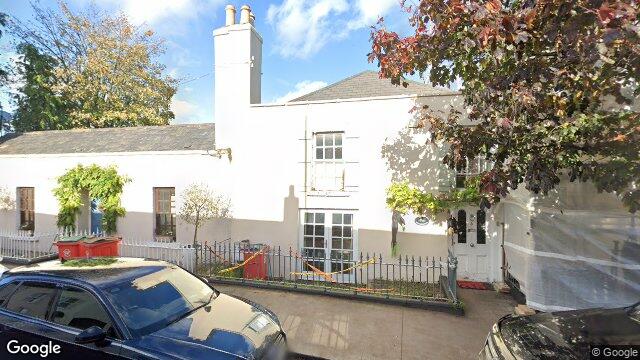 Street view of 10 Newgrove Avenue, Sandymount