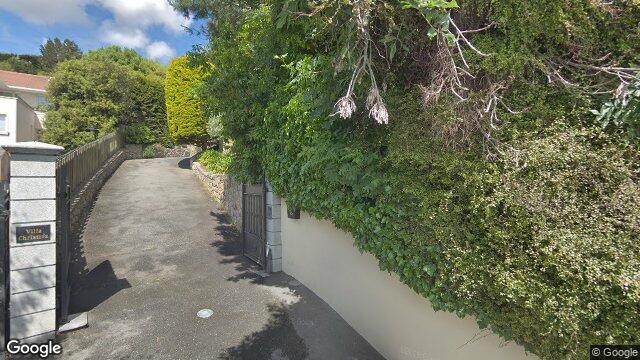Street view of Dalkey Commons, Dublin, Co. Dublin
