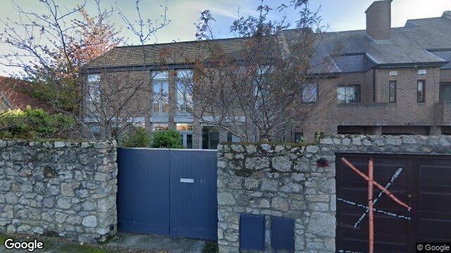 Street view of 93 Lansdowne Park, Dublin 4