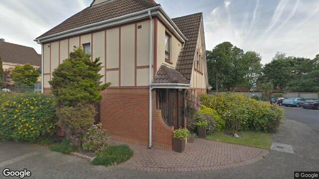 Street View near 20 St Johns Wood, Clontarf, Castle Avenue Dublin 3