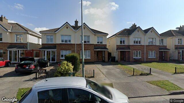 Street view of 5 Finnslawn, Lucan