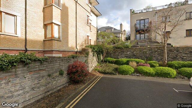 Street View near 71 Glaslyn, Howth Road, Clontarf Dublin 3