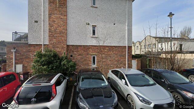 Street view of 10 Gandon Mews, Lucan