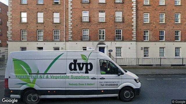 Street view of 85 Custom Hall, Lower Gardiner St, Dublin 1